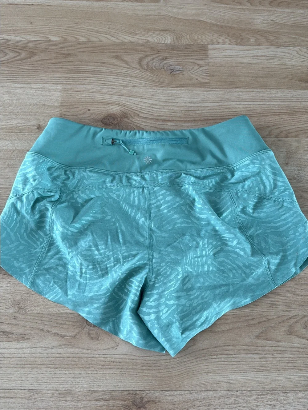 Athleta Aqua Printed Training Shorts